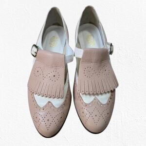 90s Vintage White Mauve Pink Kiltie Wingtip Leather Mary Jane Loafers Size 6.5